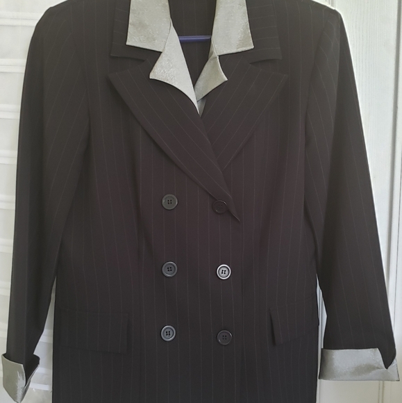 3 piece Business Suit - Picture 1 of 4